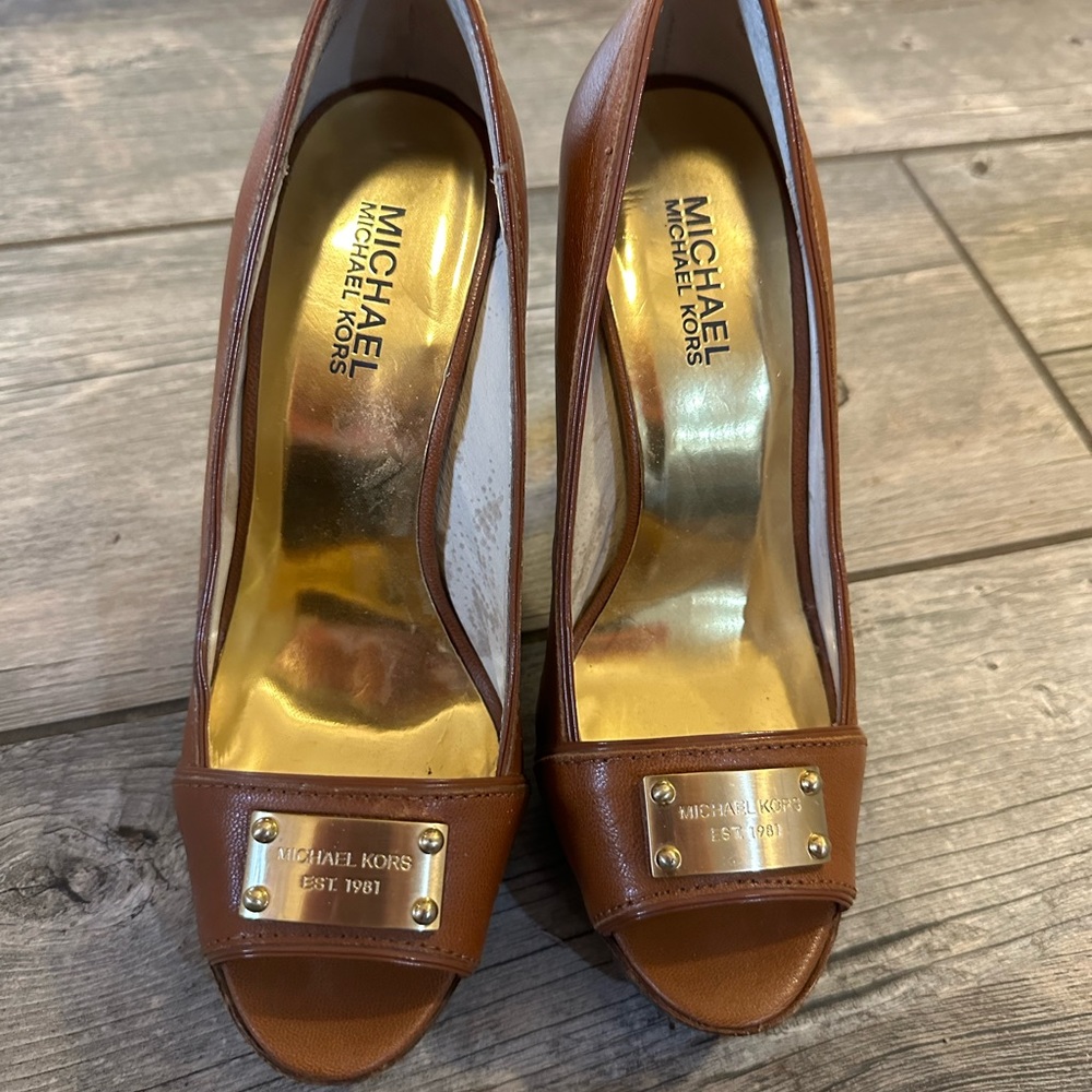 Michael Kors Brown Peep-Toe Heels